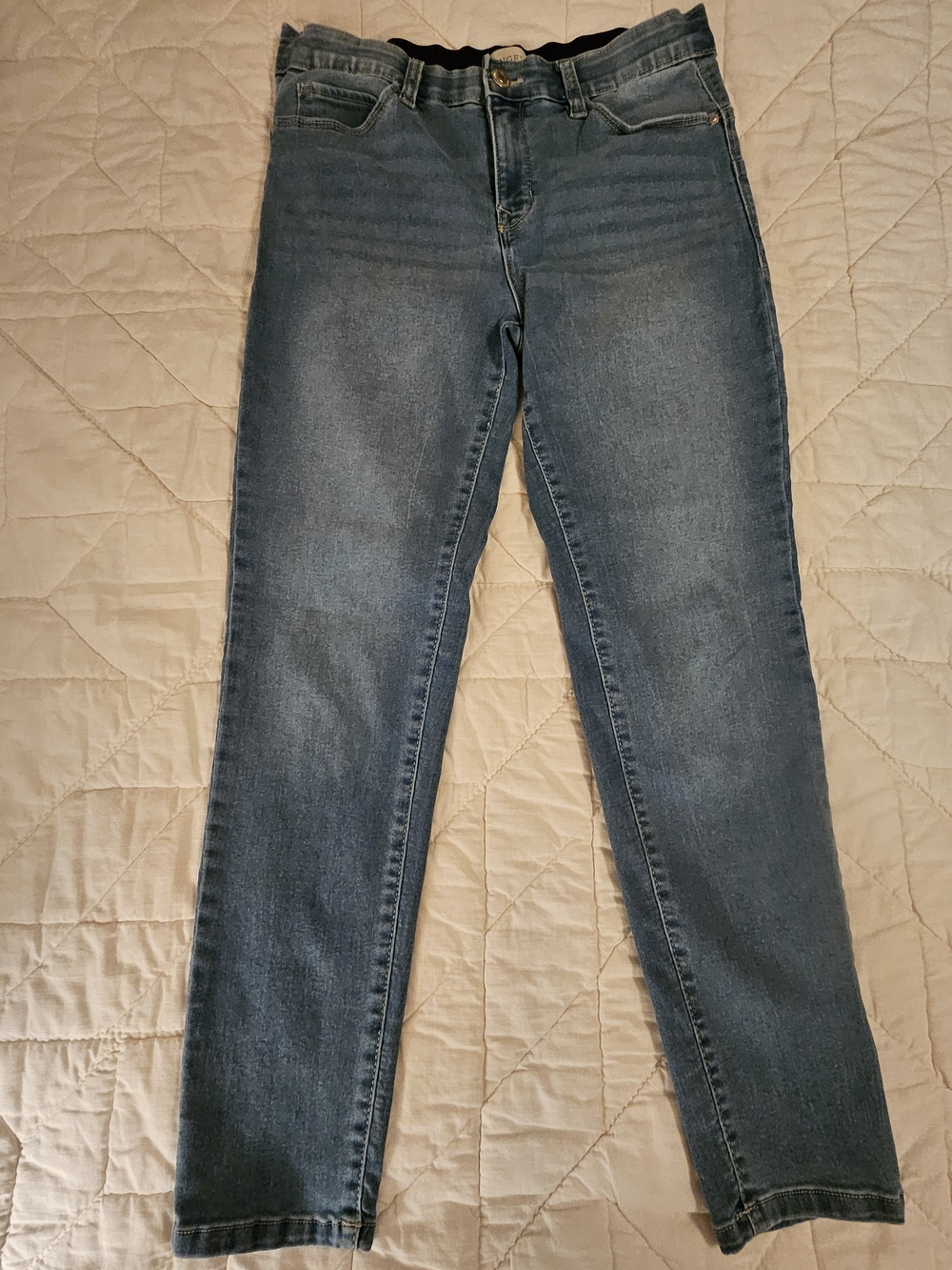 Angels Everluxe Lift Mid Rise Skinny Jeans w/ Comfort Waistband - Size 6/28